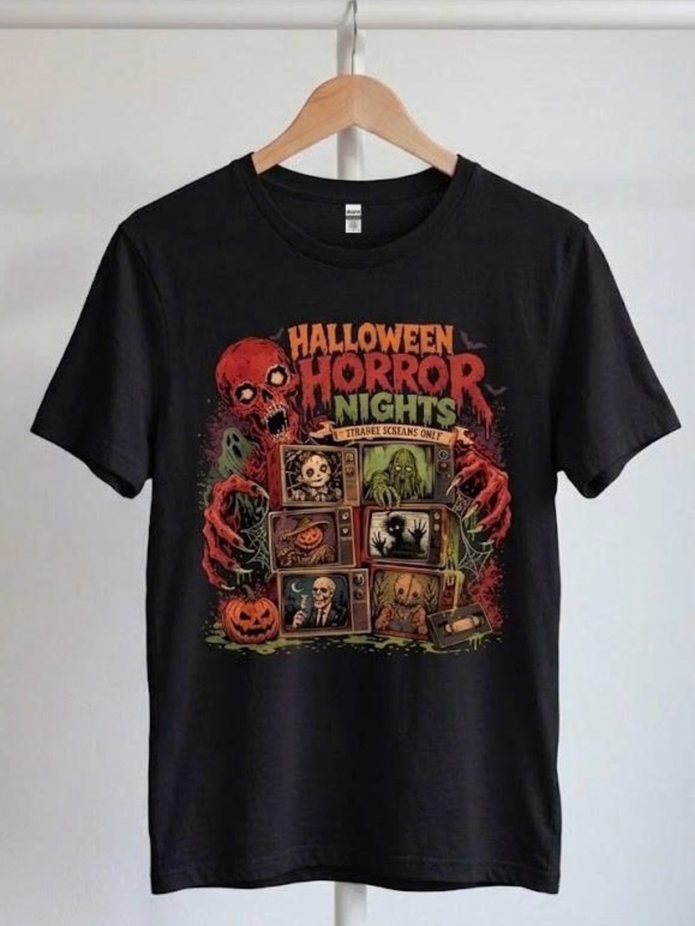 Halloween Horror Nights Graphic Tee - Black